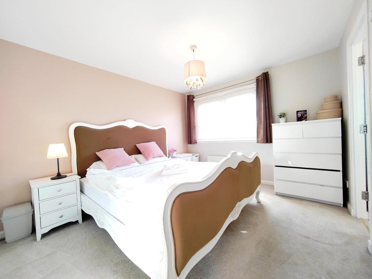 אדינבורו Modern And Spacious Double&King Bedrooms Both With Private Bathrooms מראה חיצוני תמונה